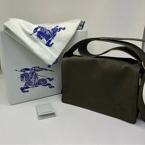 Burberry Olive Green Trench Messenger Bag Crossbody EUC